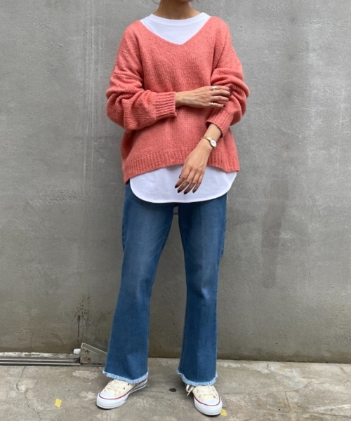 BONbazaar（ボンバザール）の「★OT★【ZOZO限定】シアー天竺Vネックニット（ニット/セーター・レディース・ブルー/ブルー系その他/サーモンピンク・FREE）」の8枚目の写真