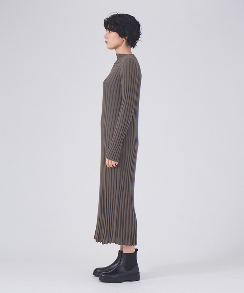 Rouge vif（ルージュヴィフ）の「リブニットワンピース（ワンピース・レディース・ホワイト/レッド/グレー・フリー）」の7枚目の写真