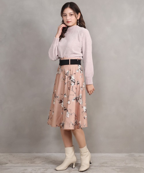 ASTORIA ODIER(アストリアオディール)の「ベルト付き花柄フレアスカート(スカート・レディース・アイボリー/ピンク/ネイビー・SMALL/MEDIUM/X-SMALL)」の8枚目の写真