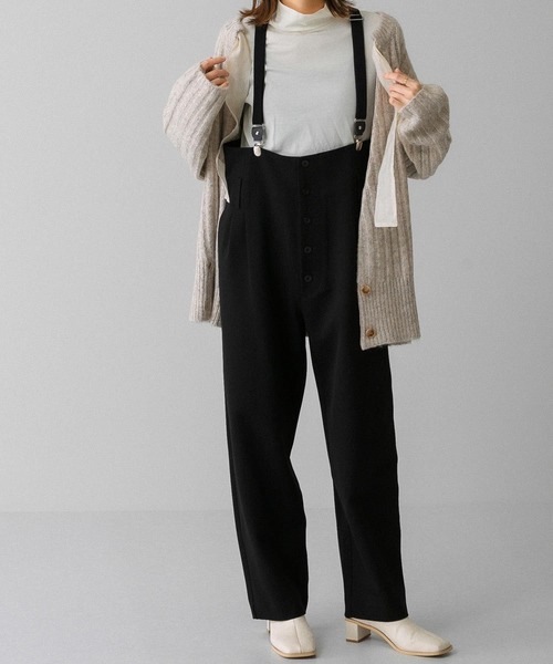 KBF（ケイビーエフ）の「2wayサスペンダーパンツ（サロペット/オーバーオール・レディース・ブラック/ブルー系その他・ONE）」の3枚目の写真