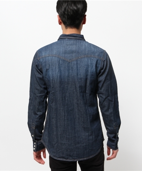 WEGO(ウィゴー)の「WEGO/デニムウエスタンシャツ(シャツ/ブラウス・メンズ・ダークインディゴブルー/ライトインディゴブルー/ブルー・MEDIUM/LARGE)」の9枚目の写真