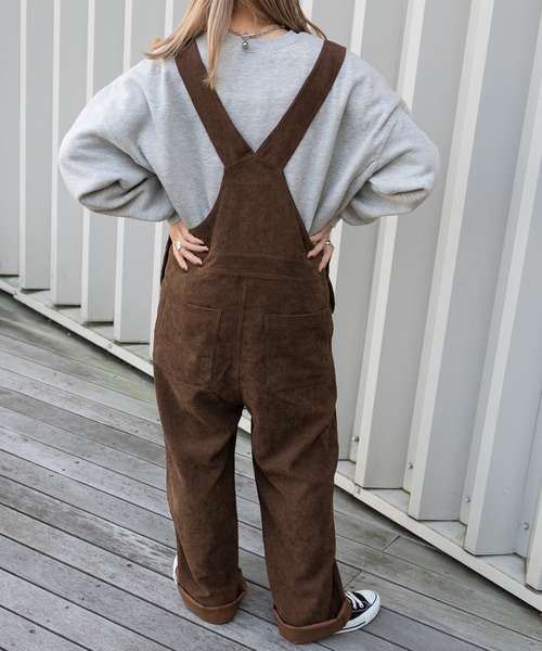 kutir（クティール）の「コーデュロイオーバーオール（サロペット/オーバーオール・レディース・ライトブルー/ダークブラウン/ベージュ/ライトグリーン・SMALL/MEDIUM/LARGE）」の9枚目の写真