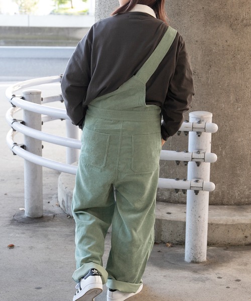kutir（クティール）の「コーデュロイオーバーオール（サロペット/オーバーオール・レディース・ライトブルー/ダークブラウン/ベージュ/ライトグリーン・SMALL/MEDIUM/LARGE）」の14枚目の写真