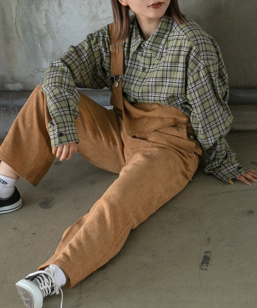 kutir（クティール）の「コーデュロイオーバーオール（サロペット/オーバーオール・レディース・ライトブルー/ダークブラウン/ベージュ/ライトグリーン・SMALL/MEDIUM/LARGE）」の17枚目の写真