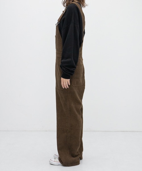 kutir（クティール）の「コーデュロイオーバーオール（サロペット/オーバーオール・レディース・ライトブルー/ダークブラウン/ベージュ/ライトグリーン・SMALL/MEDIUM/LARGE）」の8枚目の写真