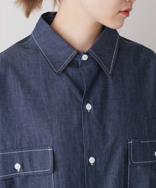 WHIMSIC（ウィムジック）の「【WHIMSIC】デニムビッグワークシャツ（シャツ/ブラウス・レディース・ネイビー/ホワイト・FREE）」の15枚目の写真
