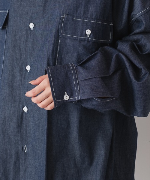 WHIMSIC（ウィムジック）の「【WHIMSIC】デニムビッグワークシャツ（シャツ/ブラウス・レディース・ネイビー/ホワイト・FREE）」の17枚目の写真