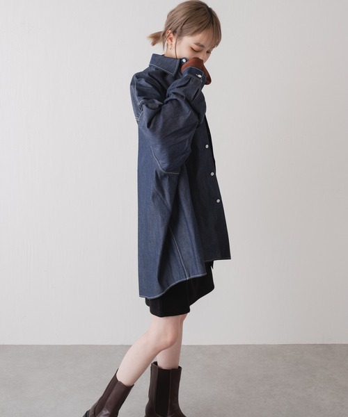 WHIMSIC（ウィムジック）の「【WHIMSIC】デニムビッグワークシャツ（シャツ/ブラウス・レディース・ネイビー/ホワイト・FREE）」の4枚目の写真