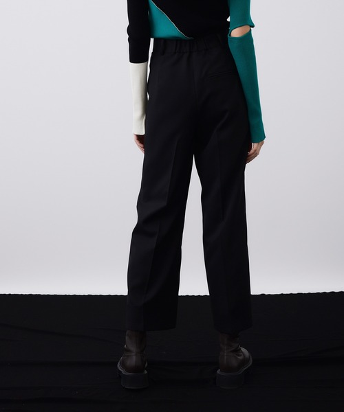 UNITED TOKYO（ユナイテッドトウキョウ）の「フォルドバックデザインパンツ（その他パンツ・レディース・ブラック/ブルー・1/2/3）」の8枚目の写真