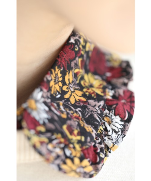cawaii(カワイイ)の「いつもの服が変わる。鮮やかな花画付け襟(付け襟・レディース・レッド・FREE)」の13枚目の写真