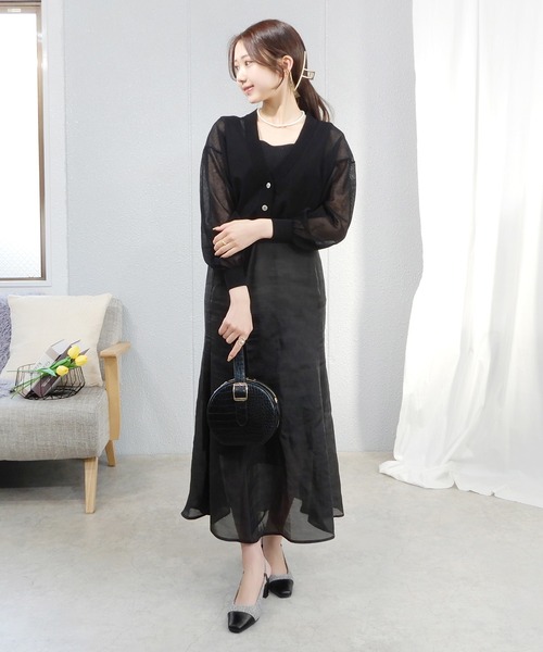 alala(アララ)の「バックストラップコンビパンプス(パンプス・レディース・アイボリー/ブラック/ベージュ/グレー系その他・S/M/L/LL)」の15枚目の写真