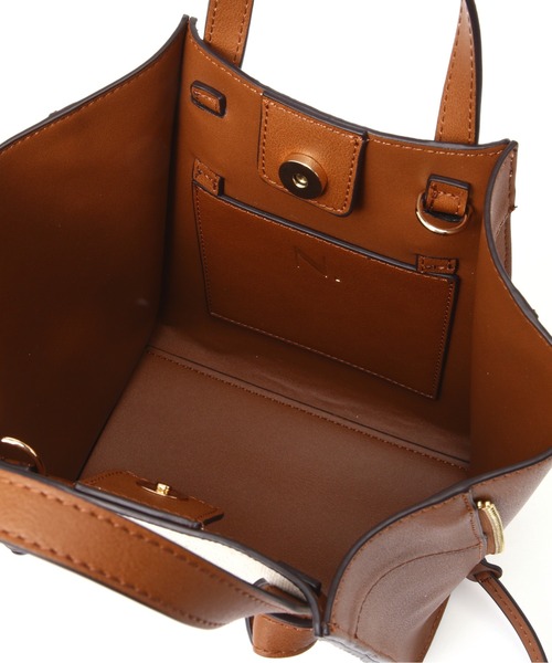 N.（N. Natural Beauty Basic）（エヌエヌナチュラルビューティーベーシック）の「◆サイドジップショルダーバッグ（ショルダーバッグ・レディース・ブラウン/ベージュ/イエロー・ﾌﾘ-）」の16枚目の写真
