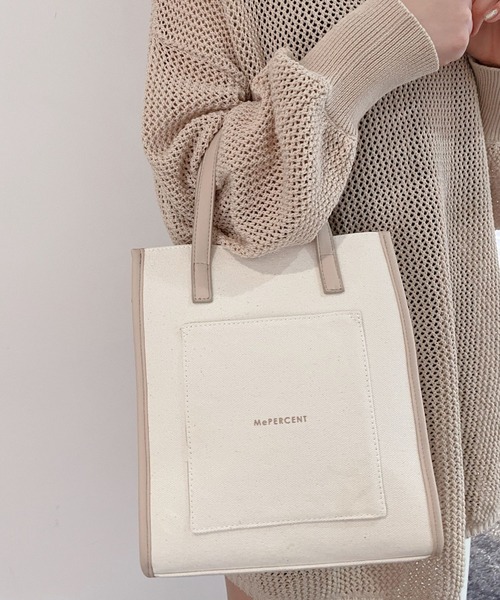 Me%（ミィパーセント）の「キャンバスパイピングショルダーバッグ（ショルダーバッグ・レディース・アイボリー/ブラック/ライトブルー・FREE）」の2枚目の写真