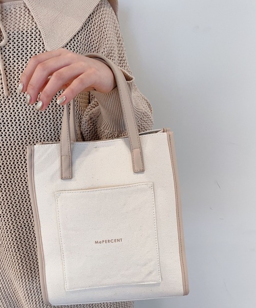 Me%（ミィパーセント）の「キャンバスパイピングショルダーバッグ（ショルダーバッグ・レディース・アイボリー/ブラック/ライトブルー・FREE）」の4枚目の写真