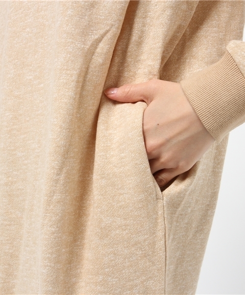 Kastane(カスタネ)の「【Kastane】重ね着風とび裏毛ワンピース(ワンピース・レディース・ボルドー/ベージュ/チャコールグレー・FREE)」の9枚目の写真