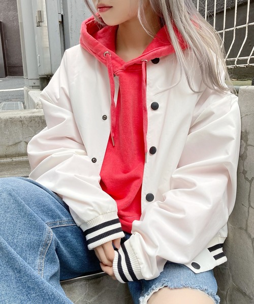 Figments（フィグメンツ）の「オーバーナイロンジャケット（ブルゾン・レディース・ブラック/パープル/オフホワイト/ピンク・SMALL/MEDIUM）」の2枚目の写真