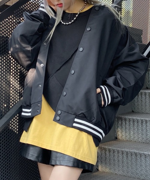 Figments（フィグメンツ）の「オーバーナイロンジャケット（ブルゾン・レディース・ブラック/パープル/オフホワイト/ピンク・SMALL/MEDIUM）」の3枚目の写真