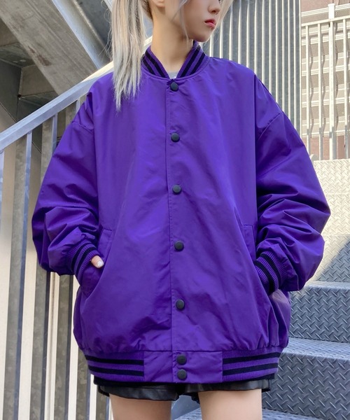 Figments（フィグメンツ）の「オーバーナイロンジャケット（ブルゾン・レディース・ブラック/パープル/オフホワイト/ピンク・SMALL/MEDIUM）」の12枚目の写真