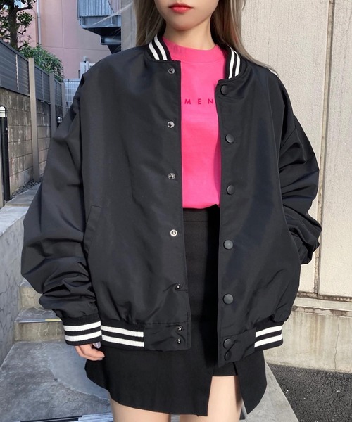 Figments（フィグメンツ）の「オーバーナイロンジャケット（ブルゾン・レディース・ブラック/パープル/オフホワイト/ピンク・SMALL/MEDIUM）」の15枚目の写真