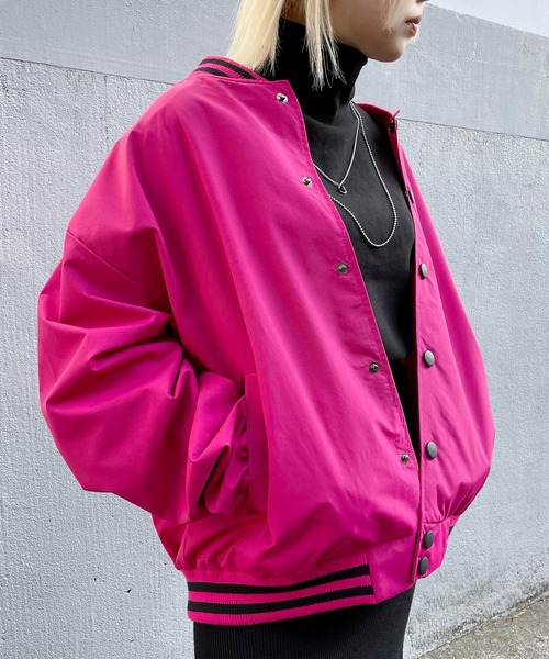 Figments（フィグメンツ）の「オーバーナイロンジャケット（ブルゾン・レディース・ブラック/パープル/オフホワイト/ピンク・SMALL/MEDIUM）」の7枚目の写真