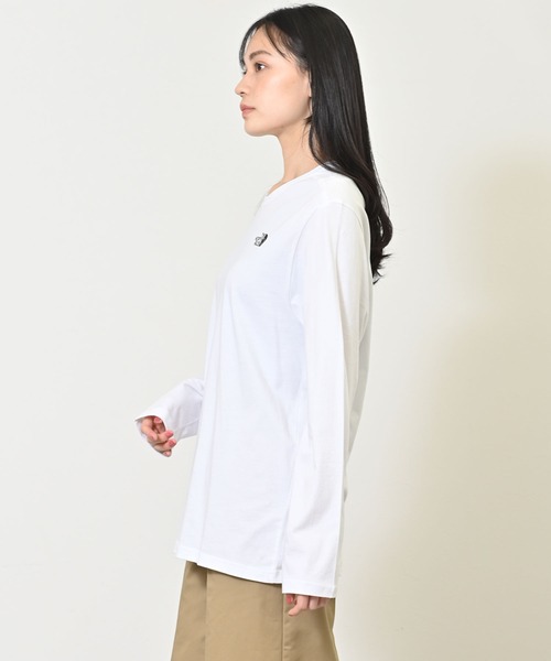 THE NORTH FACE(ザノースフェイス)の「THE NORTH FACE(ザ・ノース・フェイス) レッドボックス 長袖Tシャツ(Tシャツ/カットソー・レディース・ホワイト・M/XL/L)」の3枚目の写真