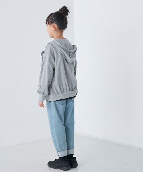 OMNES（オムネス）の「キッズ UVカット&ドライ加工 ジップパーカー（パーカー・キッズ・ラベンダー/ブルー/イエロー/グレー/ブラック・100/140/130/110/120）」の12枚目の写真