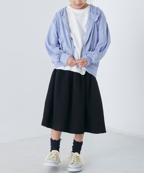 OMNES（オムネス）の「キッズ UVカット&ドライ加工 ジップパーカー（パーカー・キッズ・ラベンダー/ブルー/イエロー/グレー/ブラック・100/140/130/110/120）」の20枚目の写真