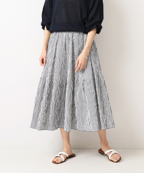 IENA（イエナ）の「ストライプティアードスカート（スカート・レディース・ブラック/オレンジ/ブルー・38/36/34）」の2枚目の写真