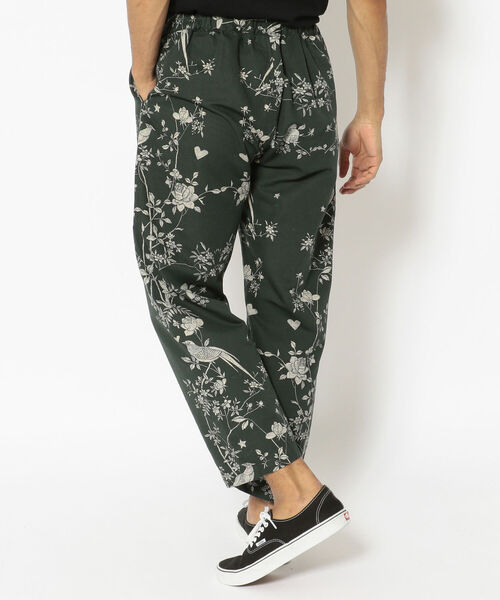 BOHEMIANS（ボヘミアンズ）の「BOHEMIANS/ボヘミアンズ　NIGHTINGALE GG LOOSE PANTS　ナイチンゲールルーズパンツ（その他パンツ・メンズ・ダークグリーン・MEDIUM）」の3枚目の写真