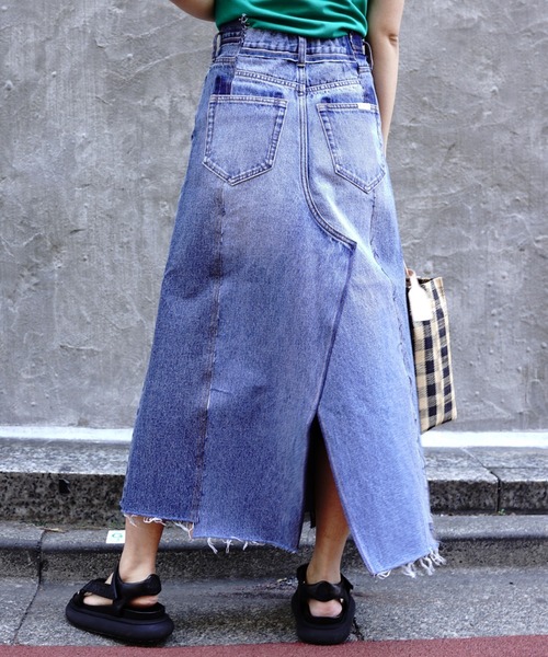 DROIT BELLO（ドロイトベロ）の「DROIT BELLO (ドロイトベロ) リプロスカート/ outside dark/リメイクデニムスカート（デニムスカート・レディース・インディゴブルー・S/M）」の3枚目の写真