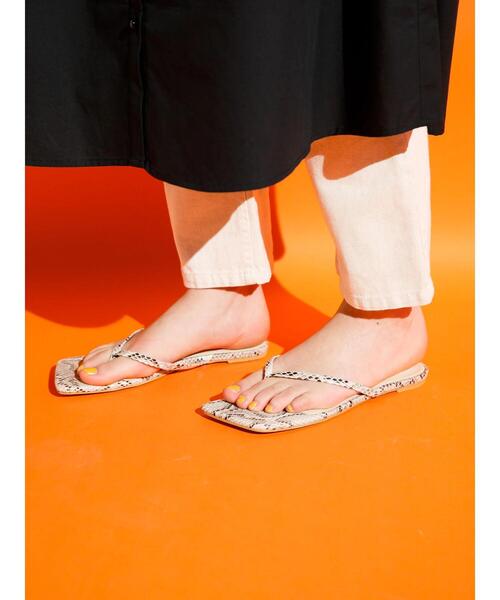 koe（コエ）の「スクエアビーチサンダル＊（サンダル・レディース・A/ブラック・M/S/L）」の6枚目の写真