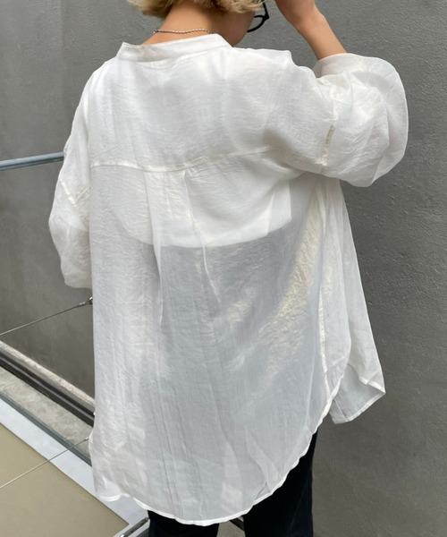 CIAOPANIC（チャオパニック）の「春夏に欠かせない、ラメシアーバンドカラーシャツ（シャツ/ブラウス・レディース・アイボリー/サックスブルー/イエロー/ピンク・FREE）」の5枚目の写真