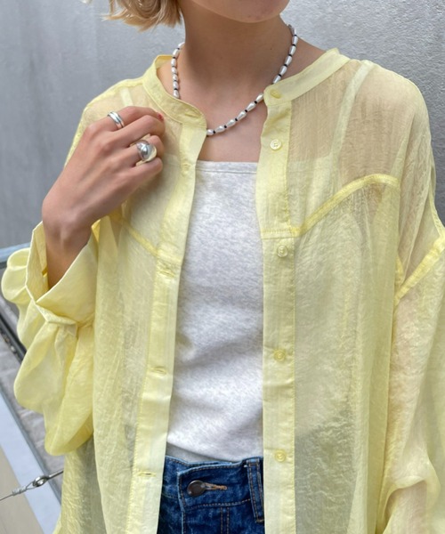 CIAOPANIC（チャオパニック）の「春夏に欠かせない、ラメシアーバンドカラーシャツ（シャツ/ブラウス・レディース・アイボリー/サックスブルー/イエロー/ピンク・FREE）」の8枚目の写真
