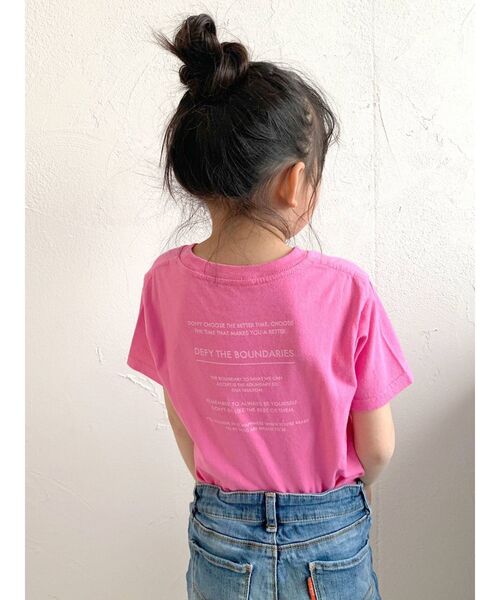 Ungrid（アングリッド）の「Kids UngridロゴTee（Tシャツ/カットソー・キッズ・ブルー/ブラック/グリーン/オフホワイト/ピンク・100/120）」の5枚目の写真