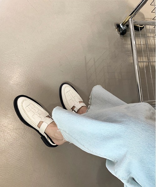AMELY（エミリー）の「グルカサンダル（サンダル・レディース・アイボリー/イエロー/ブラック・35/36/37/38/39）」の14枚目の写真