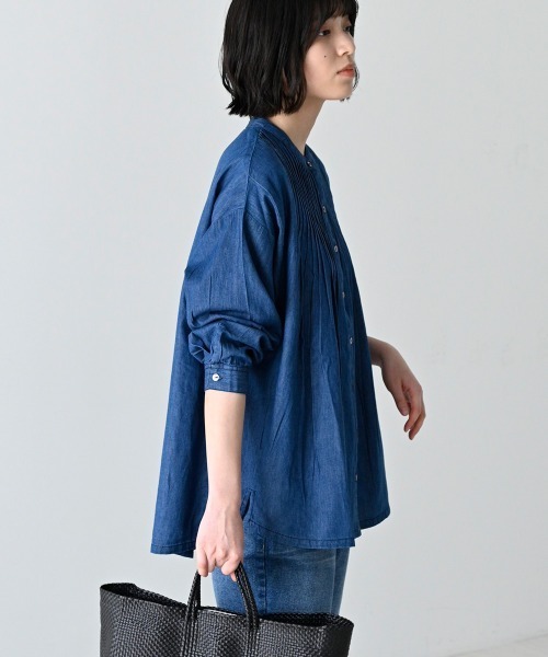 LUPILIEN(ルピリアン)の「MADE ININDIA◇薄手 5オンス ピンタックデニムブラウス(シャツ/ブラウス・レディース・ネイビー/ブルー・FREE)」の12枚目の写真