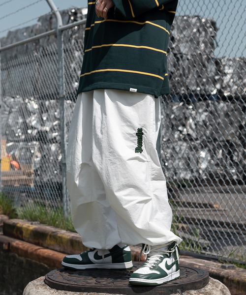 Perushu（ペルーシュ）の「perushu刺繍スノーパンツ（その他パンツ・メンズ・パープル/ブラック/ダークグリーン/ホワイト・LARGE/SMALL/MEDIUM）」の11枚目の写真