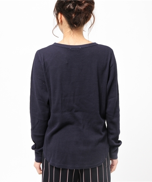 Kastane（カスタネ）の「【Kastane】プリントワッフルプルオーバー（Tシャツ/カットソー・レディース・グレー/ネイビー/アイボリー/チャコールグレー・FREE）」の13枚目の写真