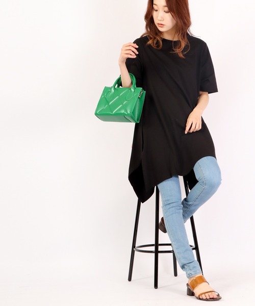 FUNALIVE(ファンアライブ)の「je crois soi ゆったりチュニックカットソー(Tシャツ/カットソー・レディース・ブラック/ベージュ/ブルー/チャコール/コーラル・FREE)」の9枚目の写真