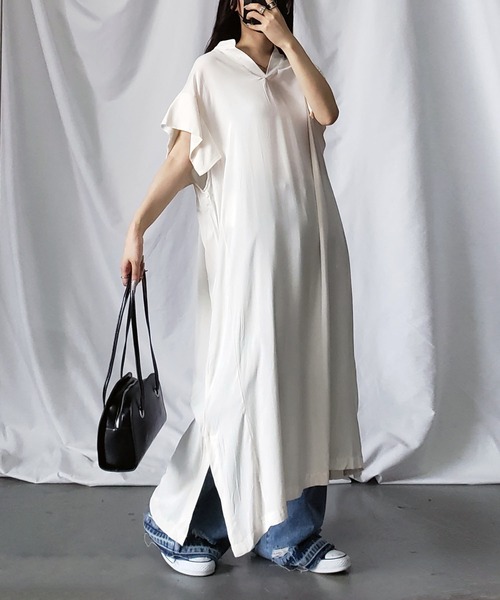 me+em select（ミームセレクト）の「【 ビッグシルエット／ポケット付 】スキッパーシャツスリットドルマンロングワンピース（ワンピース・レディース・ブラウン/グリーン/ブラック/ベージュ/チャコール/アイボリー・FREE）」の12枚目の写真