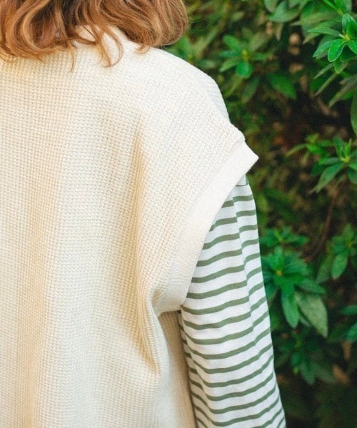 spoon store（スプーンストア）の「ワッフルベスト（ベージュF）（ベスト・レディース・ベージュ・フリー）」の4枚目の写真