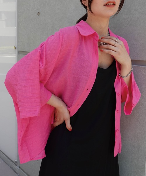 CORNERS(コーナーズ)の「ビッグハーフスリーブシャツ(シャツ/ブラウス・レディース・ホワイト/グリーン/ブラック系その他/ピンク系その他/ネイビー/ピンク/ブラック/ネイビー×ホワイト/ブラック系その他2/ダークブラック/ブルー/オフホワイト・M)」の11枚目の写真