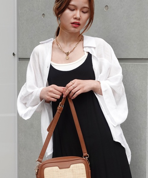 CORNERS(コーナーズ)の「ビッグハーフスリーブシャツ(シャツ/ブラウス・レディース・ホワイト/グリーン/ブラック系その他/ピンク系その他/ネイビー/ピンク/ブラック/ネイビー×ホワイト/ブラック系その他2/ダークブラック/ブルー/オフホワイト・M)」の22枚目の写真