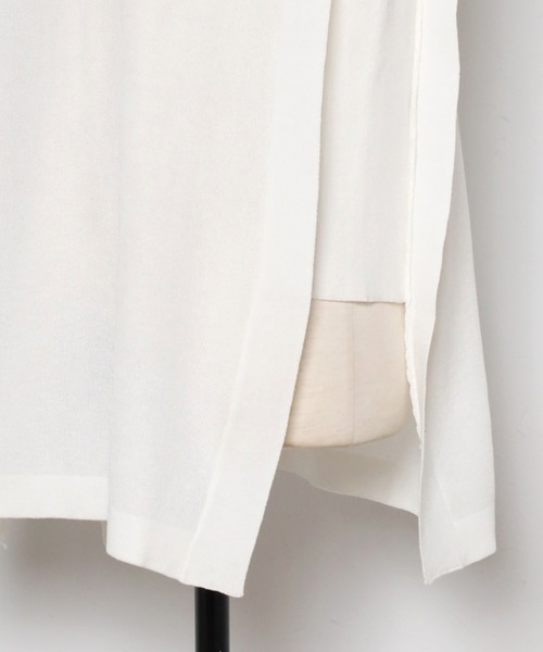 Bonjour Sagan(ボンジュールサガン)の「ショルダータックニットトップス(ベスト・レディース・ブラック/オフホワイト/ライトグレー・FREE)」の4枚目の写真