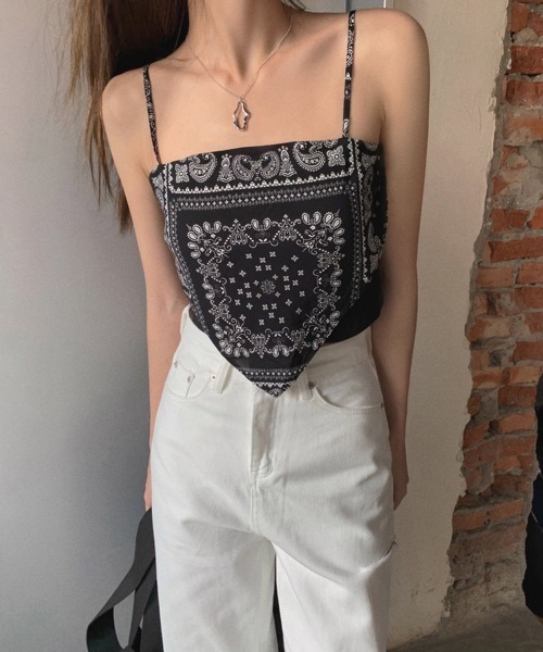 by muni:r(バイ ムニール)の「ダメージスリットワイドパンツ(デニムパンツ・レディース・ホワイト・SMALL/MEDIUM)」の8枚目の写真