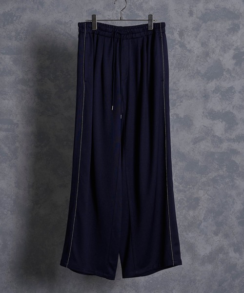 KUUUPY（クーピー）の「2Tuck Easy Wide Track Pants - 2タックイージーワイドトラックパンツ（その他パンツ・メンズ・ブラック/ネイビー/バーガンディー・SMALL/MEDIUM/LARGE）」の10枚目の写真