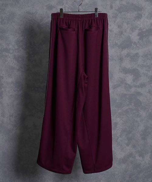 KUUUPY（クーピー）の「2Tuck Easy Wide Track Pants - 2タックイージーワイドトラックパンツ（その他パンツ・メンズ・ブラック/ネイビー/バーガンディー・SMALL/MEDIUM/LARGE）」の13枚目の写真