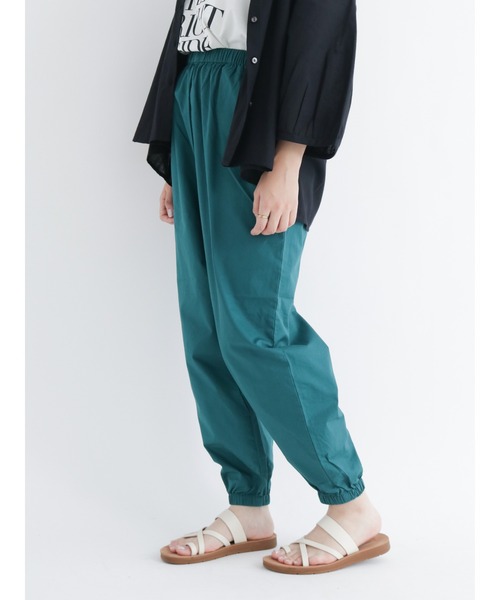 Samansa Mos2（サマンサ モスモス）の「裾ゴムテーパードパンツ（その他パンツ・レディース・ベージュ/パープル/ピンク/グリーン/チャコール・ﾌﾘ-）」の4枚目の写真