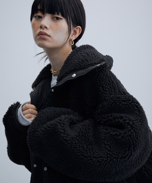 ADAM ET ROPE'（アダムエロペ）の「リバーシブルボアブルゾン（ブルゾン・レディース・ブラック/ホワイト系その他5・FREE）」の14枚目の写真