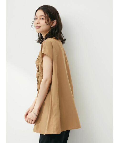 Sugar spoon(シュガースプーン)の「・SUGAR SPOON シャーリングフレンチチュニック(Tシャツ/カットソー・レディース・アイボリー/ブラック/ダークベージュ・FREE)」の9枚目の写真